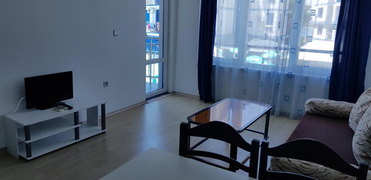Blue Bay Palace Apart Complex เปาโมเรีย ภายนอก รูปภาพ